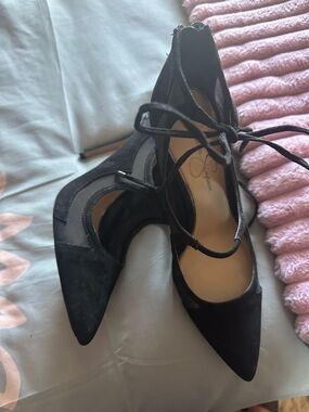 Jessica Simpson Black Pointed Toe Lace-Up Pumps